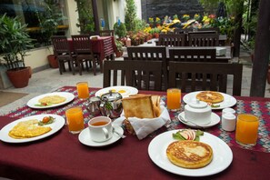Frokostbuffé er inkludert