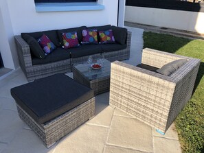 Terrace/patio - Villa with private pool 200 m from the beach.enclosed garden in Le Pouldu, Brittany (Clohars-Carnoët)