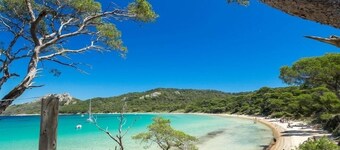 Great and Beautiful property with quiet pool / lake / sea / golf 