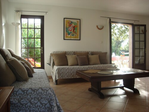 detached house in the countryside 9km from the sea