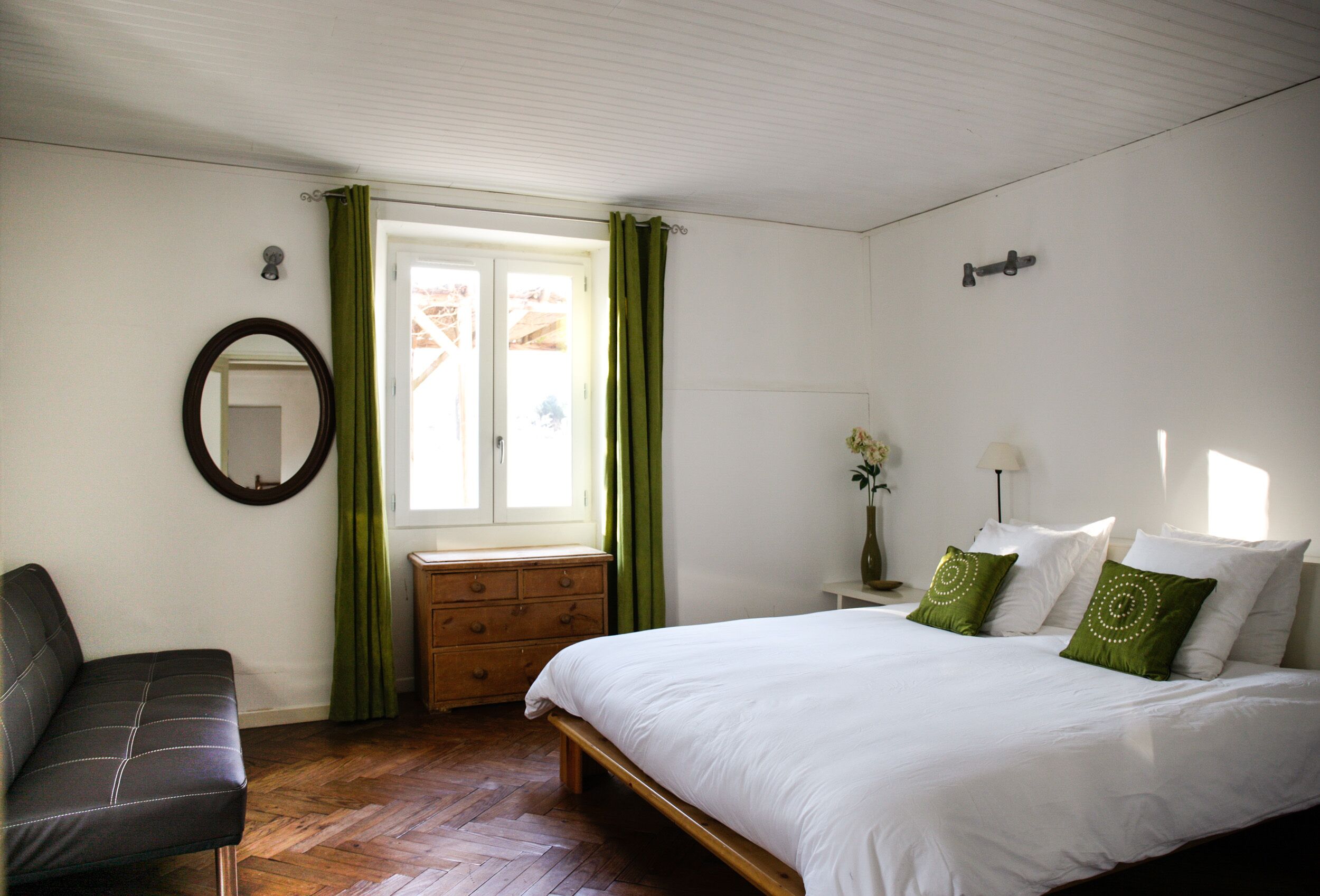 Old farmhouse renovated with pool 15 km from Hossegor