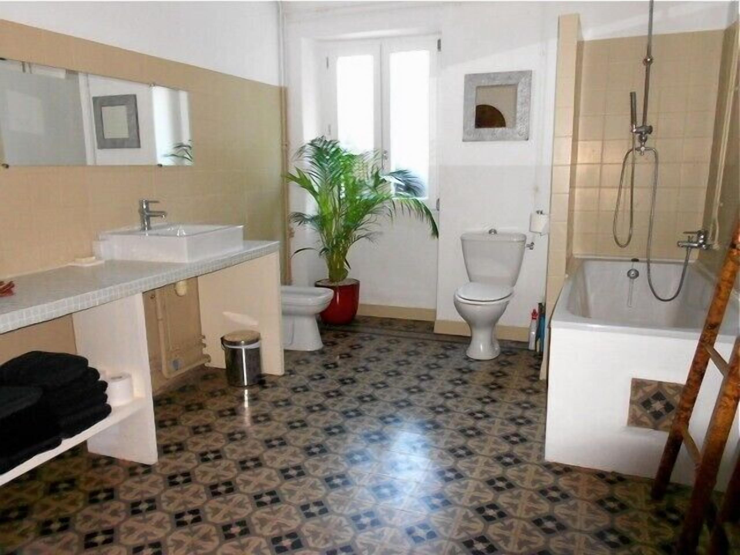 Old farmhouse renovated with pool 15 km from Hossegor