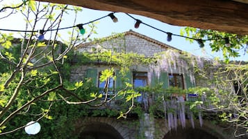 DĂ©tail de lâextĂ©rieur