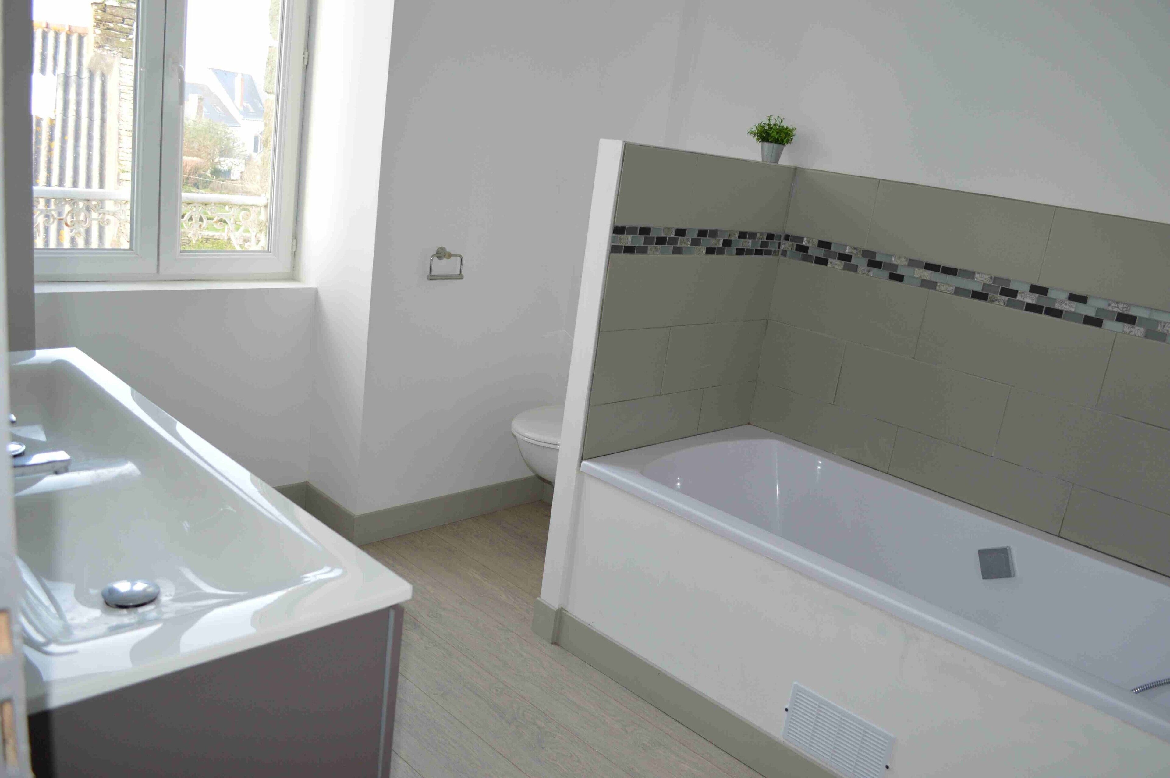 comfortable family home up to 12 people 5mn beaches