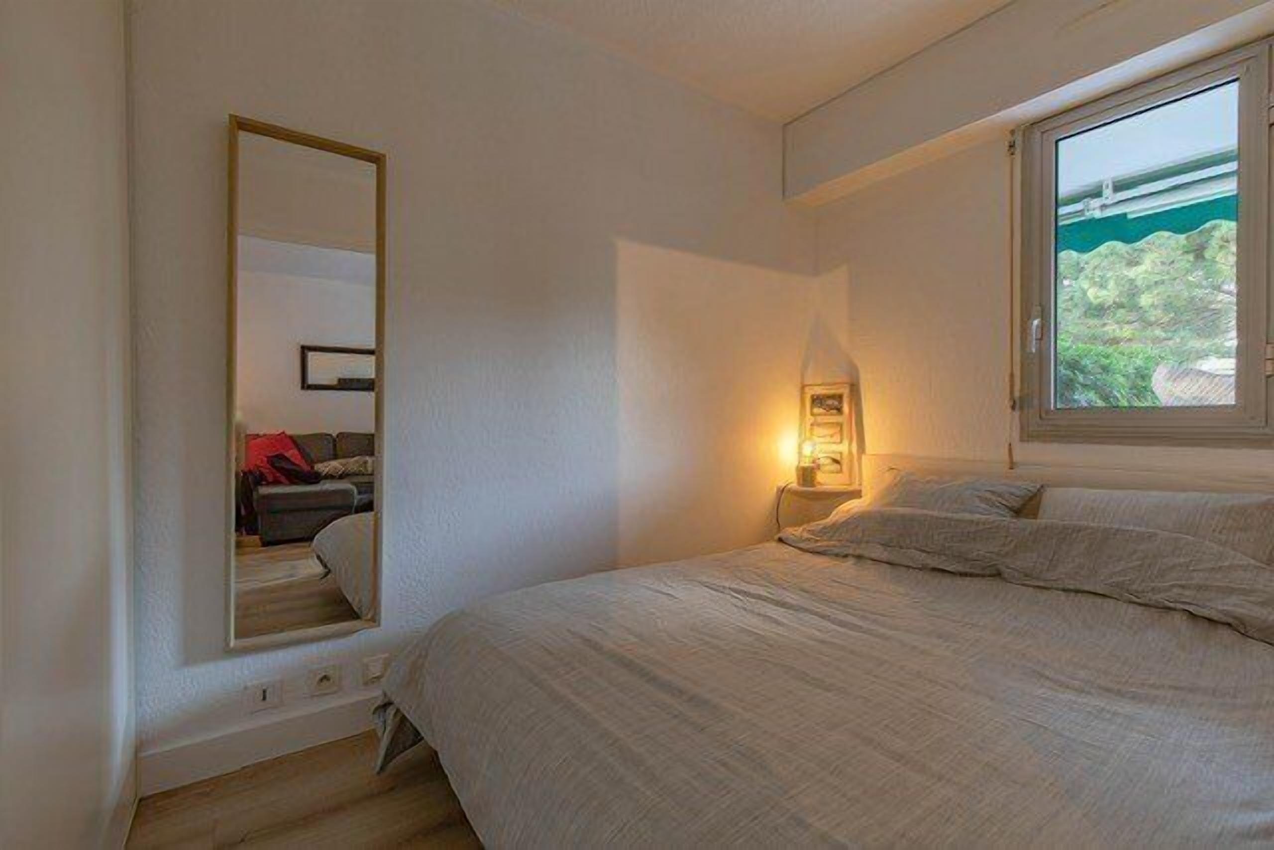 Magnificent Sleeps 4 in a Beautiful Residence, Air-Conditioned, La Grande Motte Golf Pool