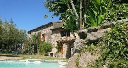 Mas Cévenol completely renovated from privacy and noise with pool