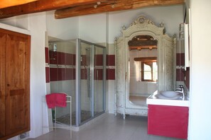 Towels - Mas Cévenol completely renovated from privacy and noise with pool (Monoblet)