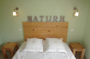 3 chambres, Wi-Fi gratuit, draps fournis