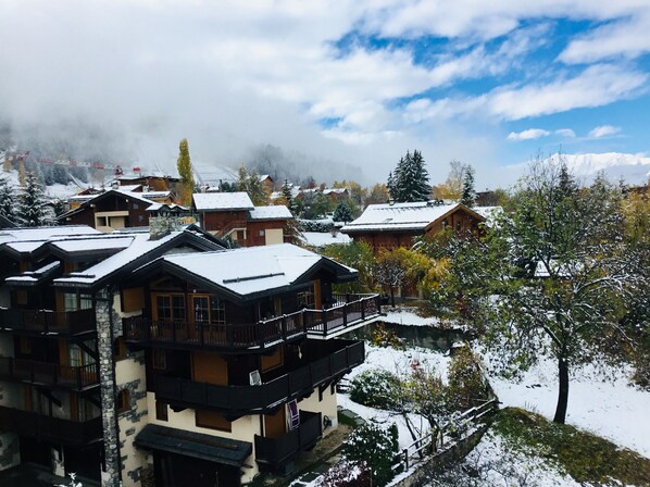 Exterior - Courchevel Le Praz - Ski on foot - View and light (Courchevel)