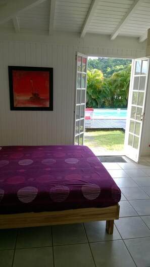 3 bedrooms, desk, travel cot, free WiFi - Beautiful Creole villa in Petit-Bourg, in the center of Guadeloupe. (Petit-Bourg)