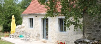 Old Restored Farmhouse In Quercy Furnished In Modern And International Design