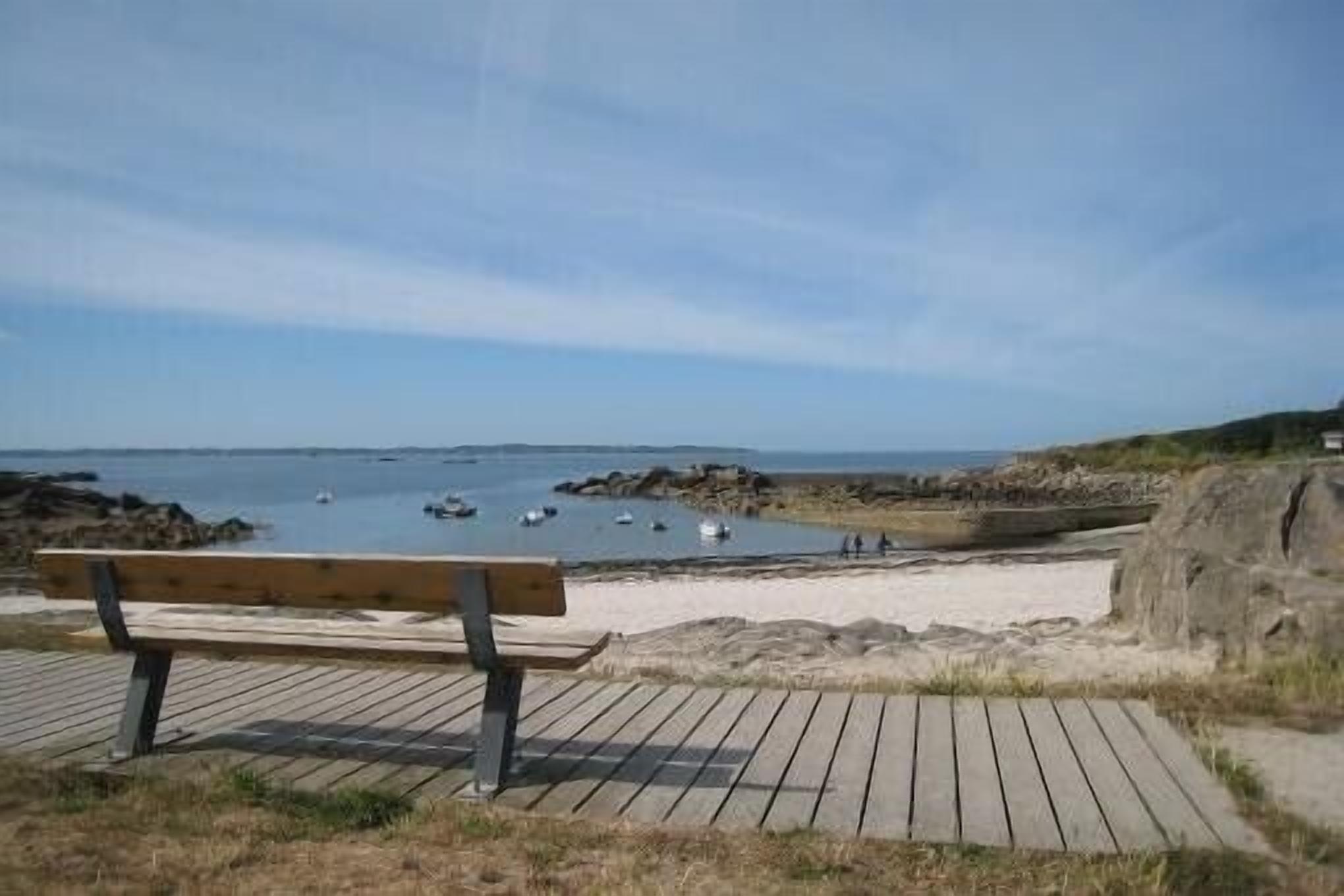 Apartment full sea view, in PLOEMEUR Morbihan. Beach 100 m