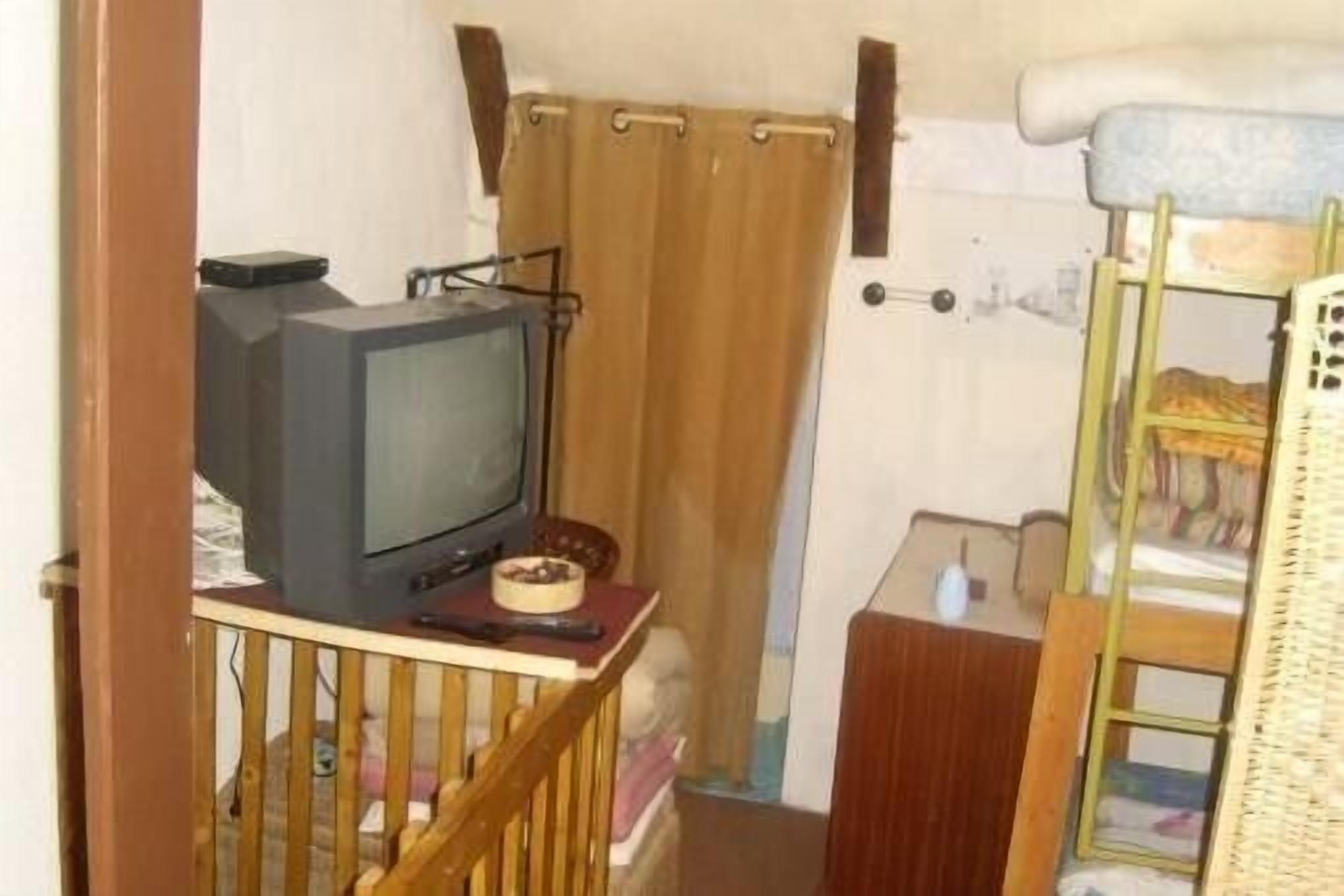 Gite close to the owner's house on the mountain side 