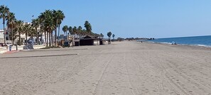Beach nearby - typical house in Spain in ALMERIA, Andalusia 6 people quiet (almeria)