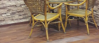 new apartment in seaside area near private beaches, restaurants,