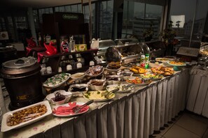 Free daily buffet breakfast - Kayi Otel (Kastamonu)
