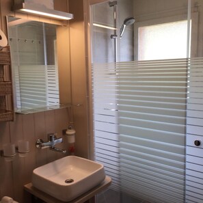Douche, séchoir à cheveux