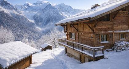5-star luxury chalet Chamonix Valley. Breathtaking Mont-Blanc view sleeps 14