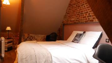 3 makuuhuonetta, internet, vuodevaatteet