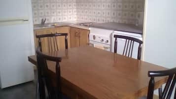 KylskÄp, ugn, spishÀll och diskmaskin