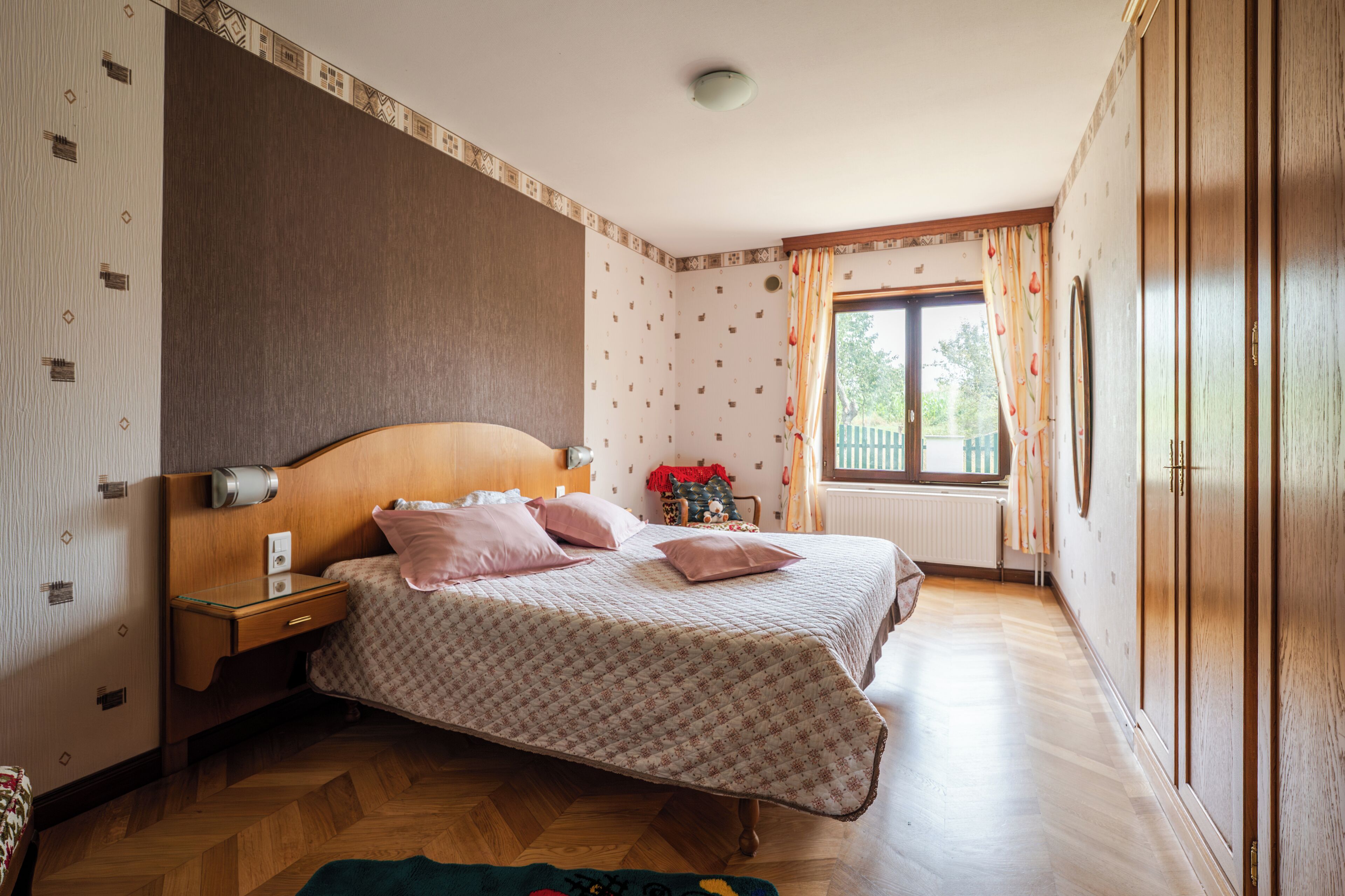 7 chambres, fer et planche à repasser, Wi-Fi gratuit, draps fournis