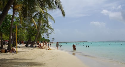 VILLA MIT PRIVATEM POOL UND GARTEN (8 PERSONEN) IN ST FRANCOIS GUADELOUPE