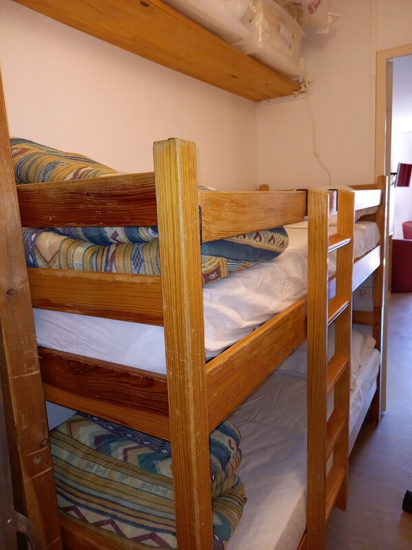 1 Schlafzimmer, Bügeleisen/Bügelbrett, kostenloses WLAN