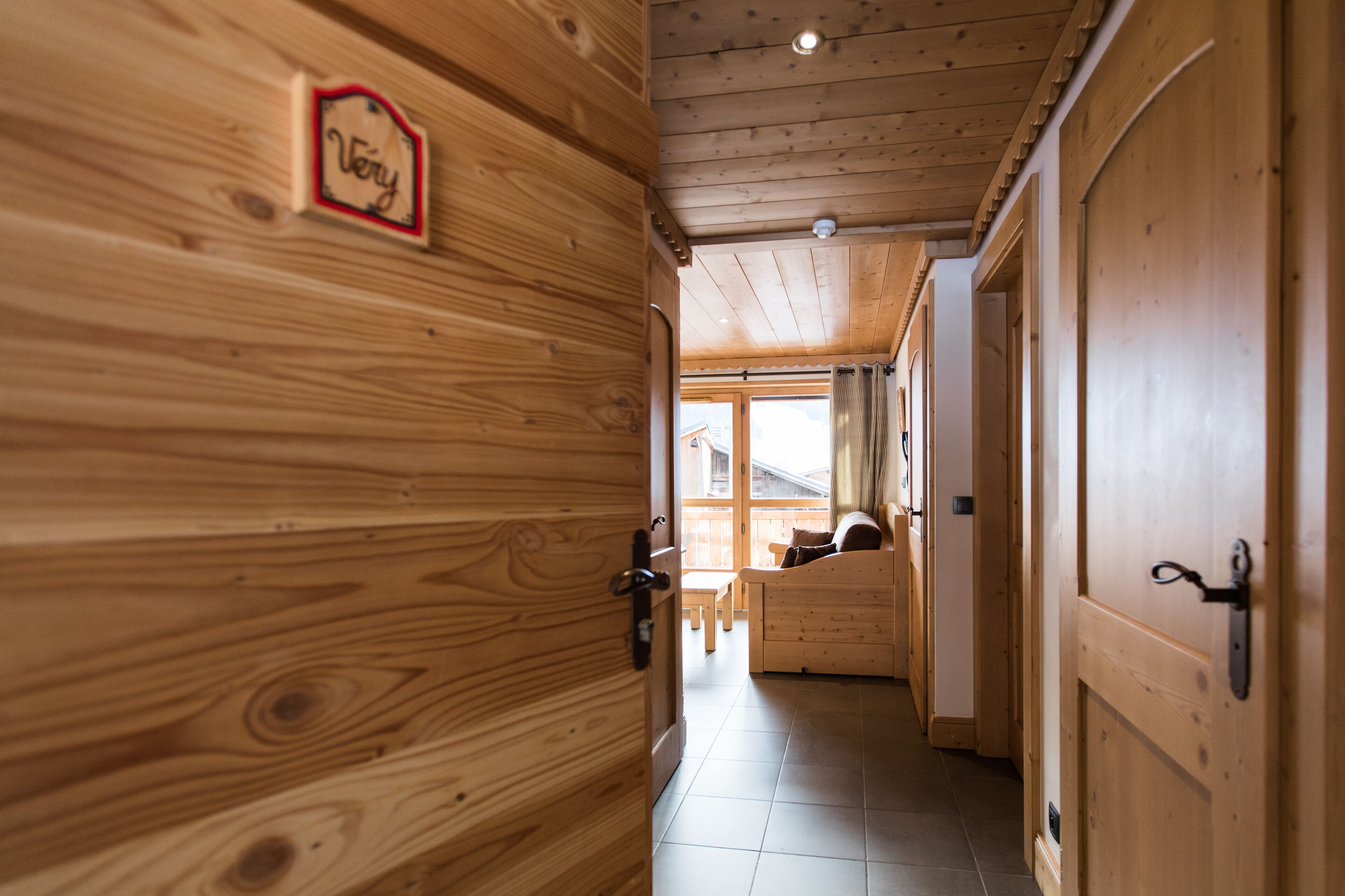 FURNISHED APARTEMENT IN RESIDENCE LA GRIYOTIRE PRAZ SUR ARLY