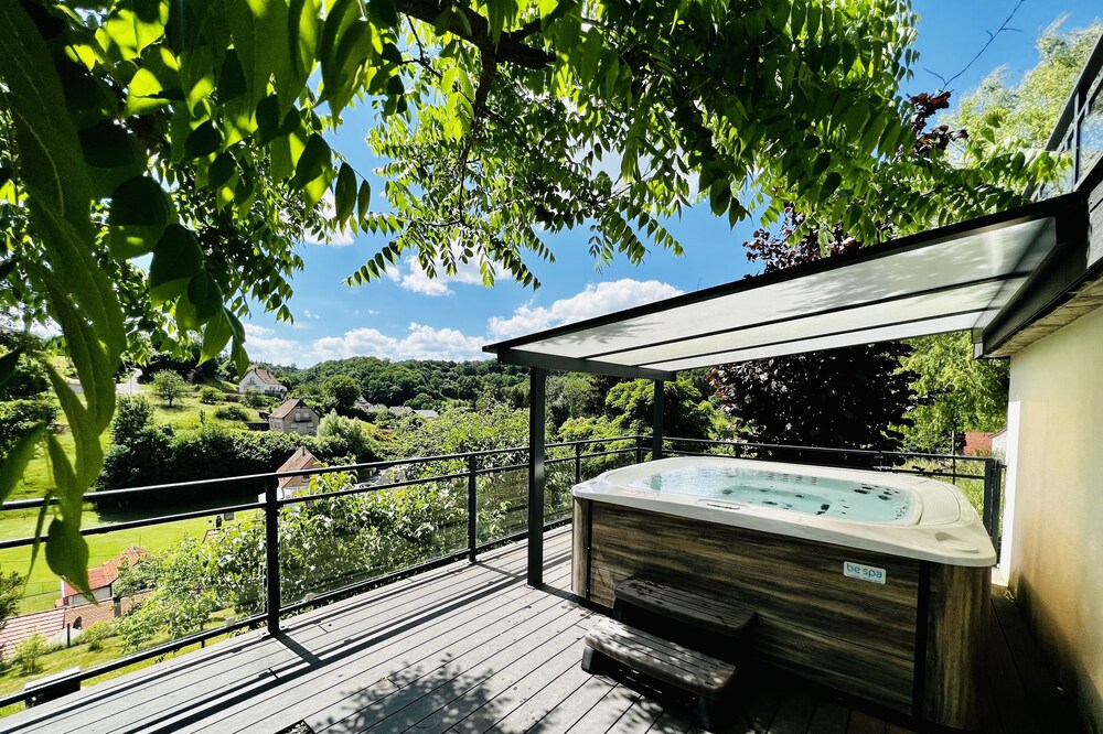 Les Hauts de la Grange, charming cottage between sky and nature up to 12 people