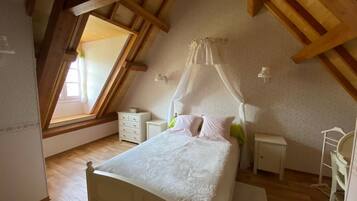 2 chambres, fer et planche Ă repasser, lit parapluie, Wi-Fi gratuit