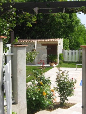 Enceinte de lâhĂ©bergement