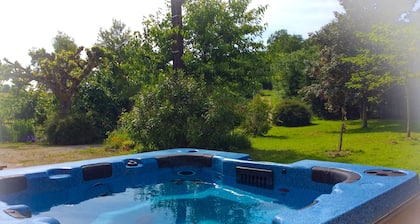 ... Charmante Residenz im Herzen der Gascogne, mit Jacuzzi und Sauna