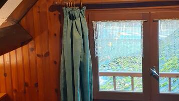 1 bedroom, iron/ironing board
