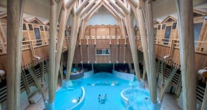 Self catered house on a large lot, mountain view, no neighbours, very quiet