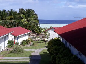 Property grounds - Diamond Beachfront Studio (Le Diamant)