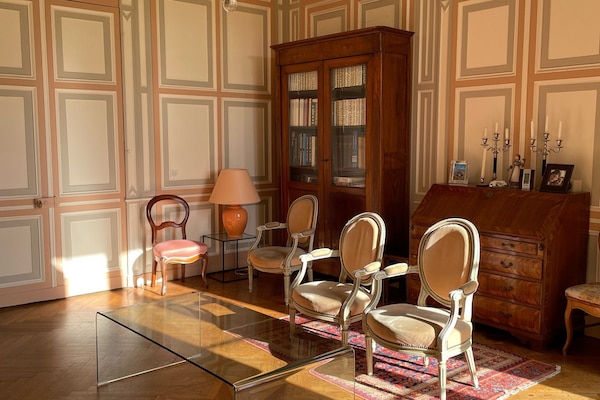 TV, fireplace, DVD player, table football