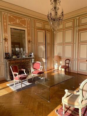 Unclassified image, 2 of 32, button - Castle in the countryside near the Alabaster Coast (Thiouville)