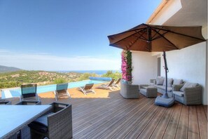 Outdoor dining - Large friendly house, sea view and ideal location (viggianello)
