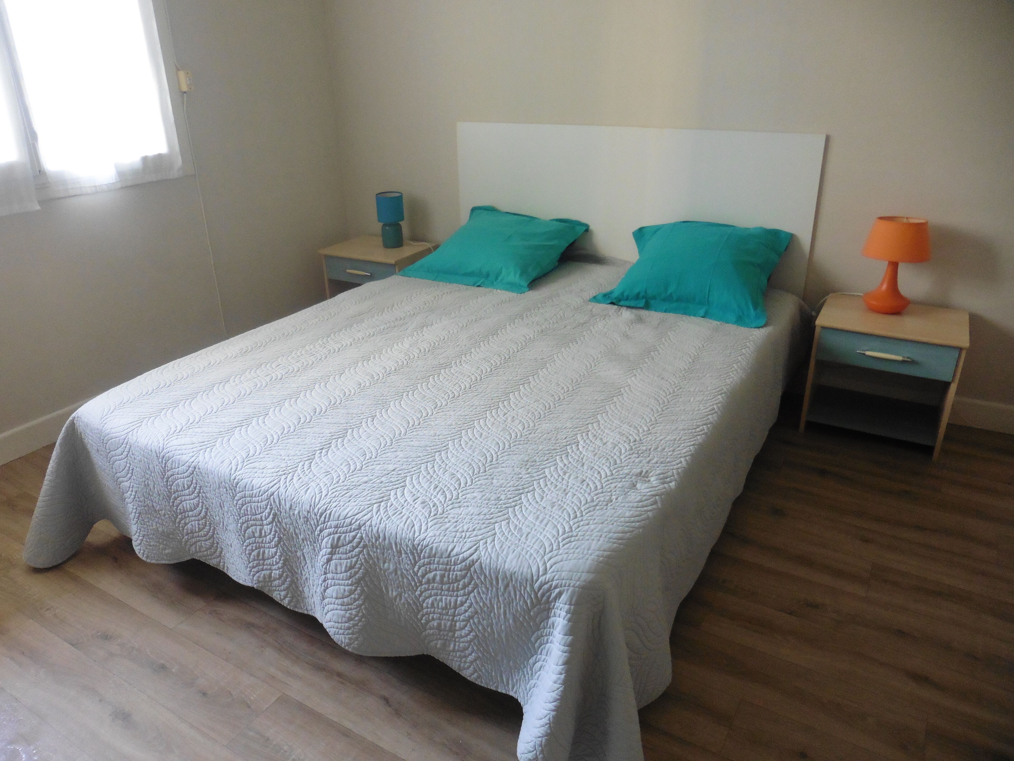 Large 2 rooms, port of Nice