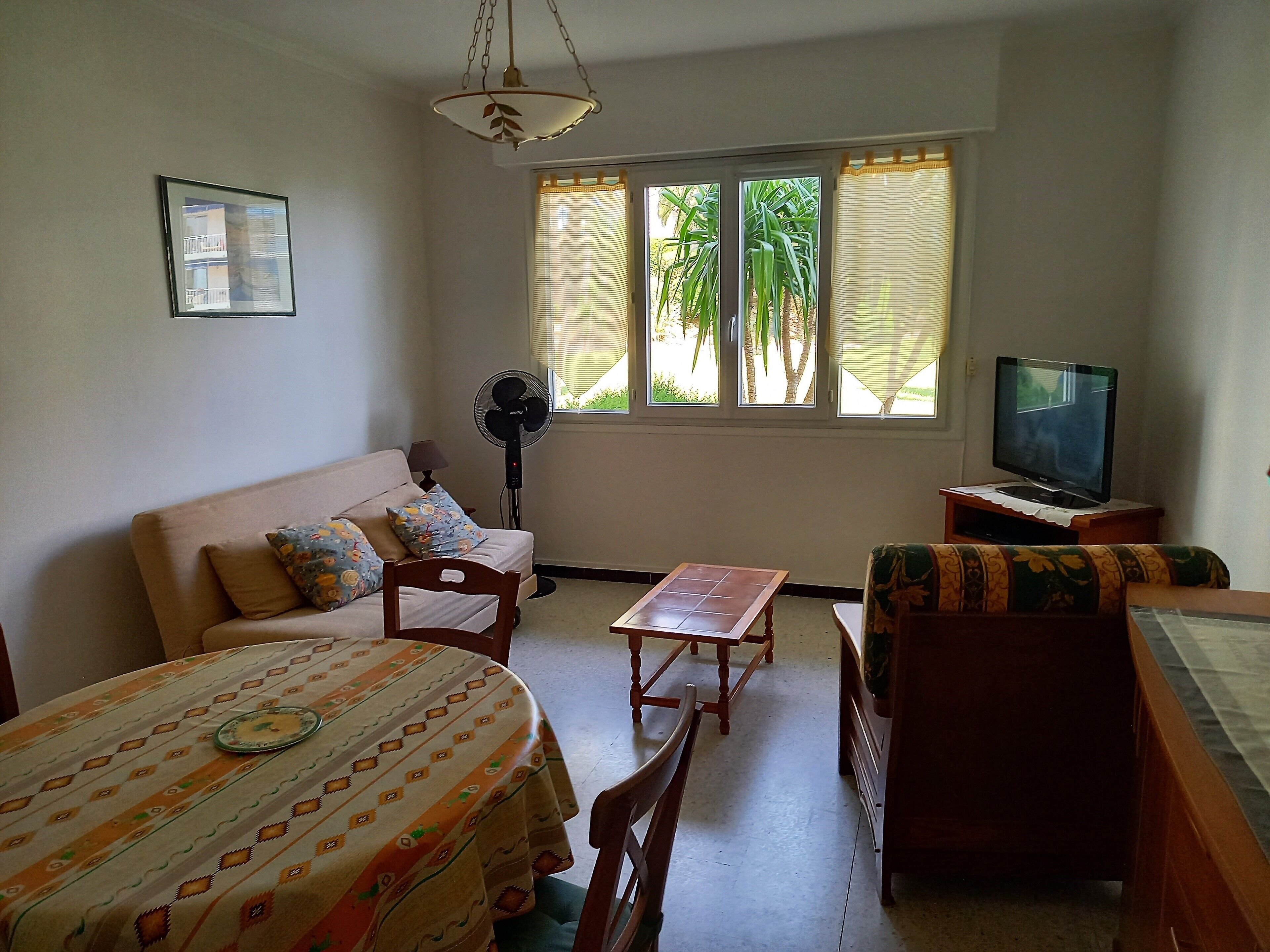 Large 2 rooms, port of Nice