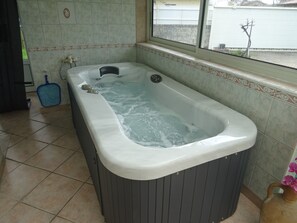 Interior - Traditional Landes house, 30° covered swimming pool 500m from Lac de Sanguinet (Sanguinet)