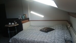 1 chambre, draps fournis