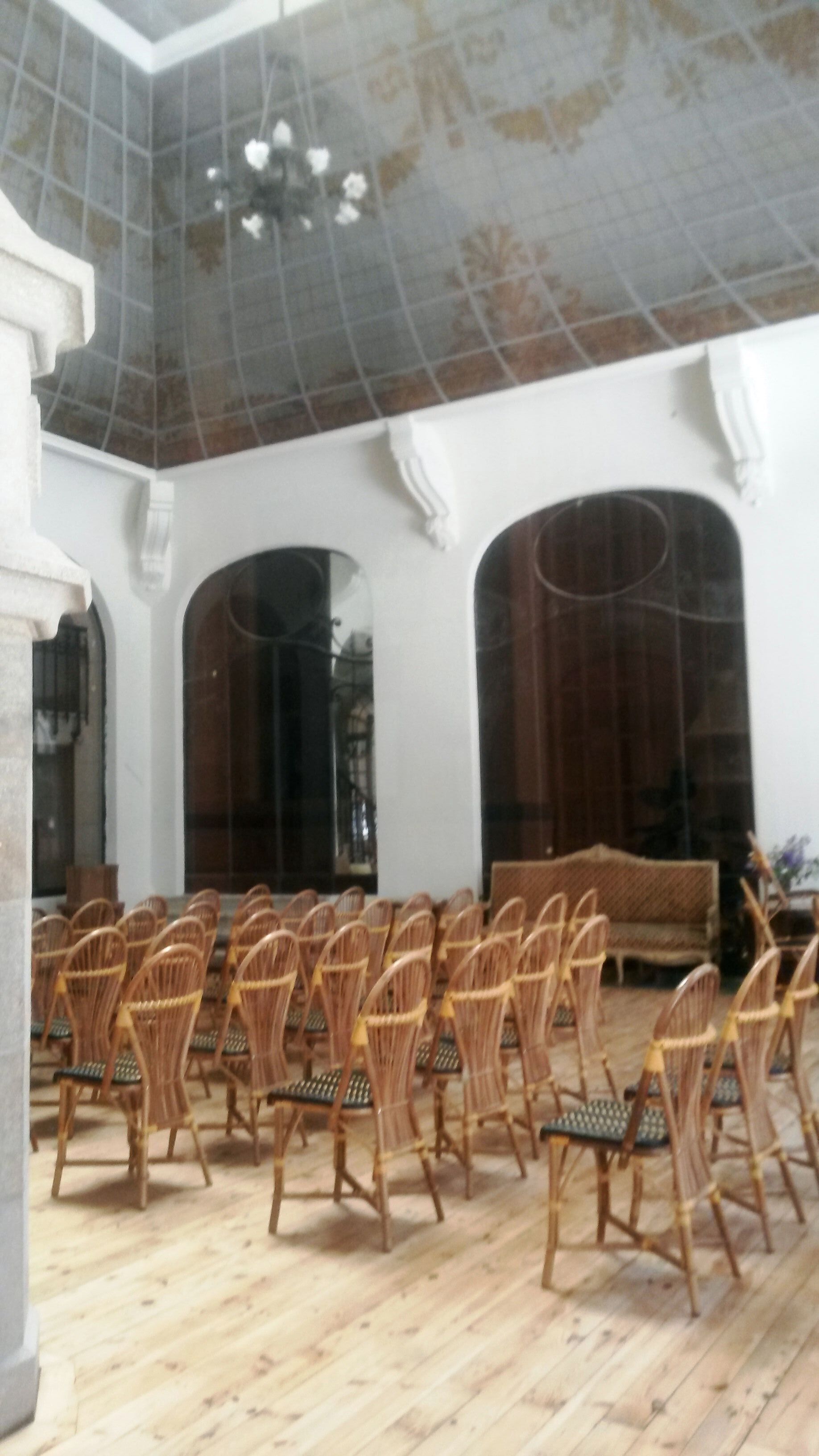 Banquet hall