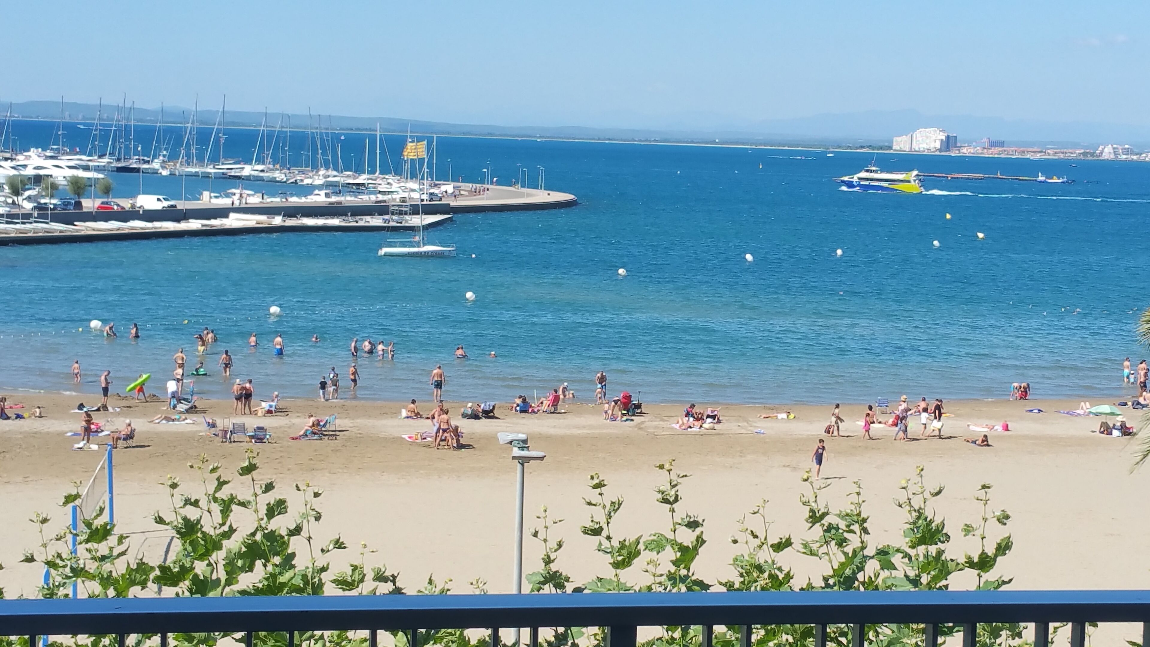 Accommodatie ligt op het strand