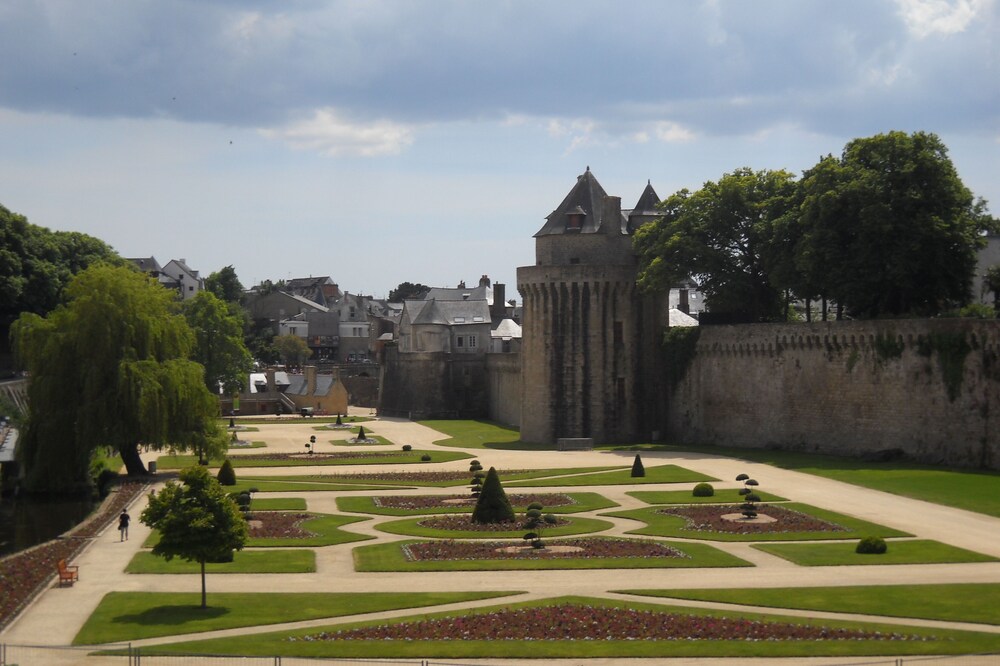 Studio equipped in Vannes, near the Gulf of Morbihan