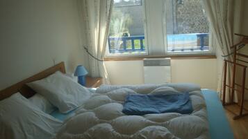 3 chambres, fer et planche Ă  repasser, lit parapluie, Wi-Fi gratuit