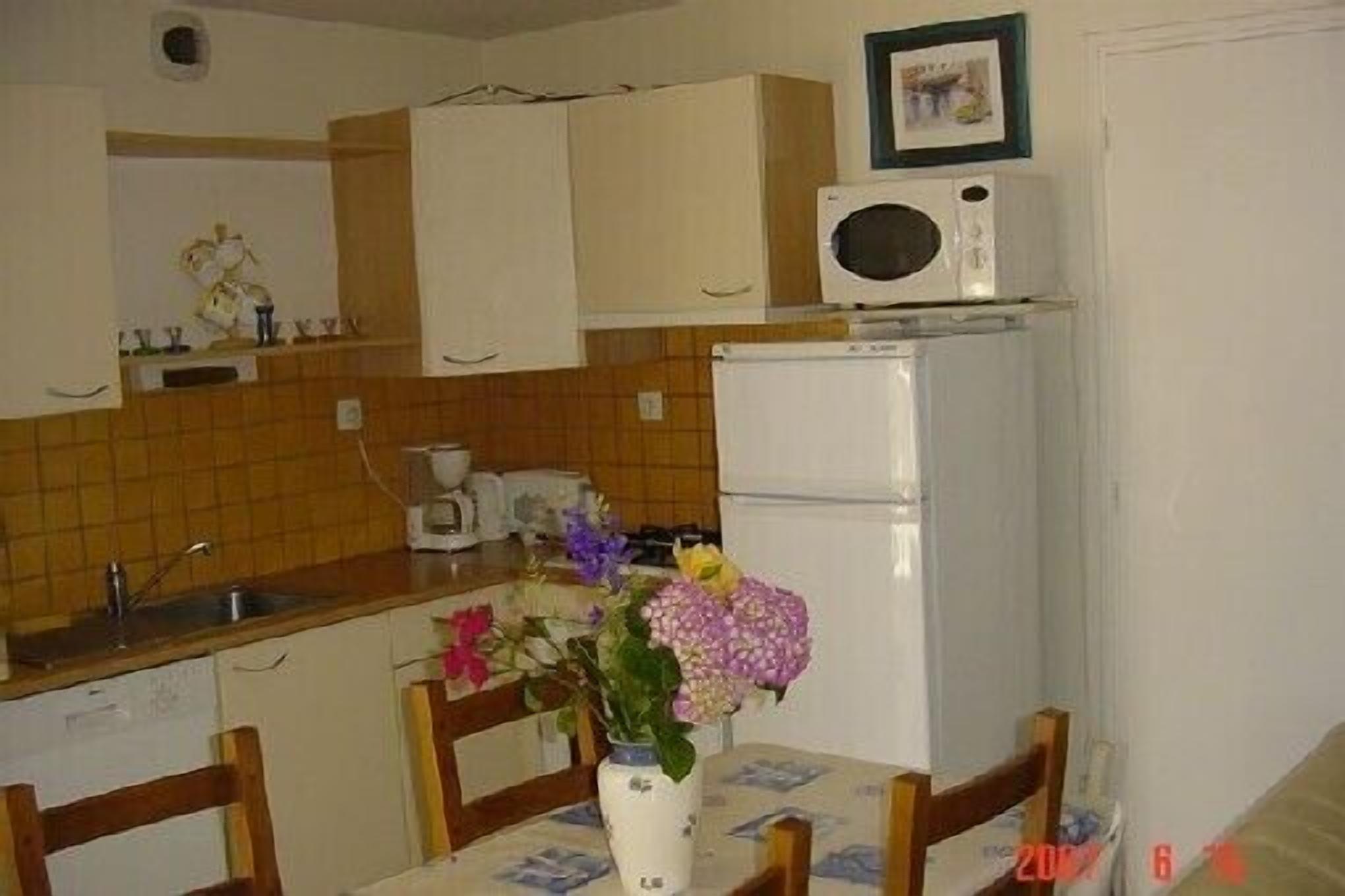 Breton house located in an authentic seaside village in Brittany