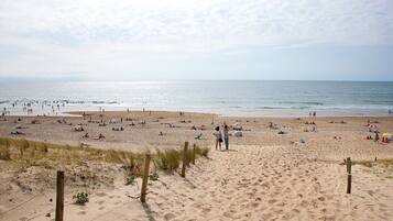 Tæt på stranden