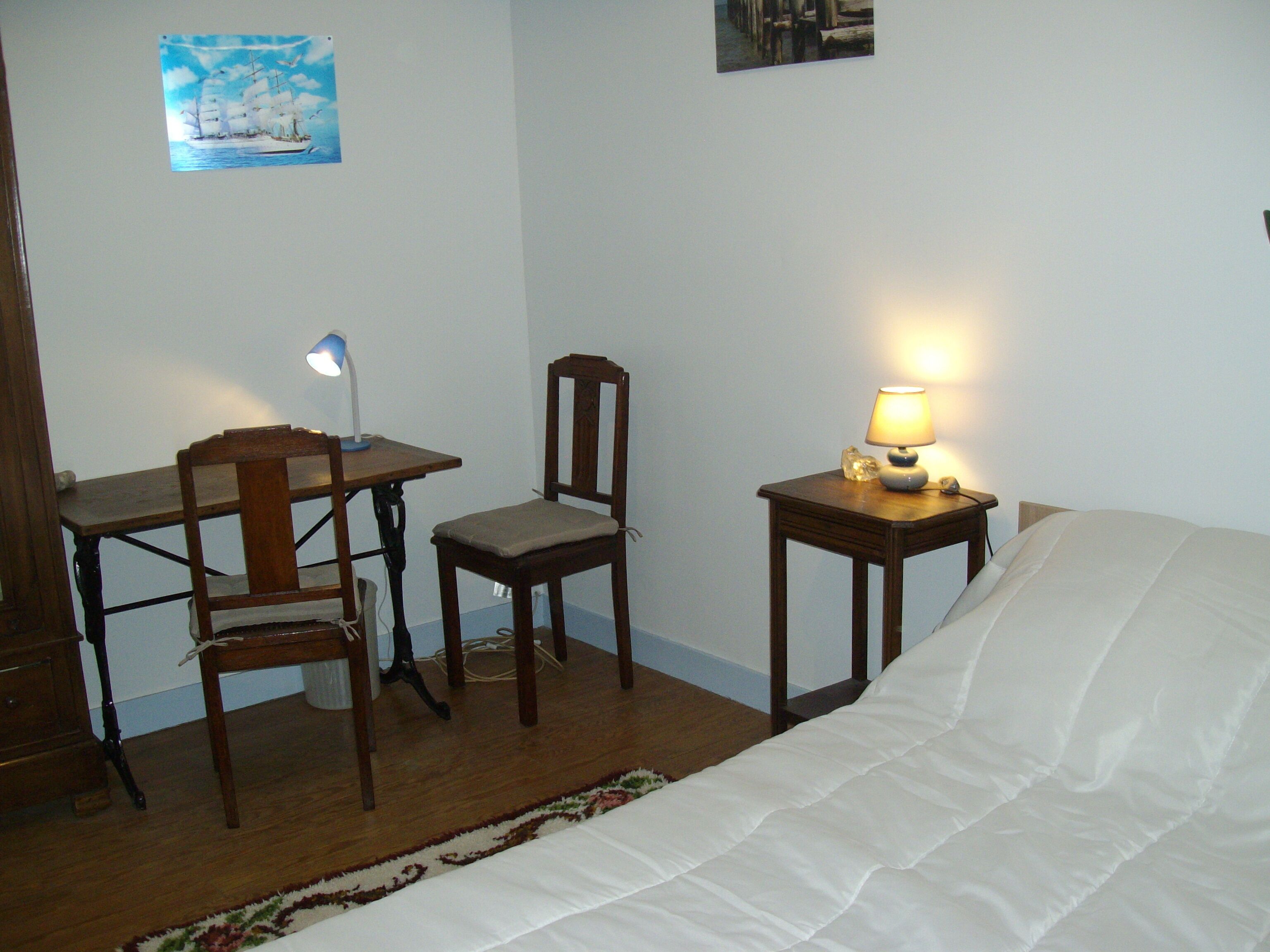 Ground floor apartment at the entrance to town, beach 3 km, private parking