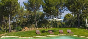 MAGNIFICENT Luxury Panoramic view Heated swimming pool Jaccuzzi, Balneo 12 people